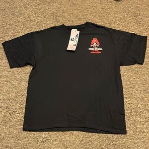 Rock & Roll Hall of fame + Museum Cleveland OH Inductee T-shirt XL 1986 2009 NWT